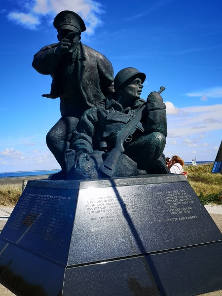 The monument outside the DDay Museum Utah